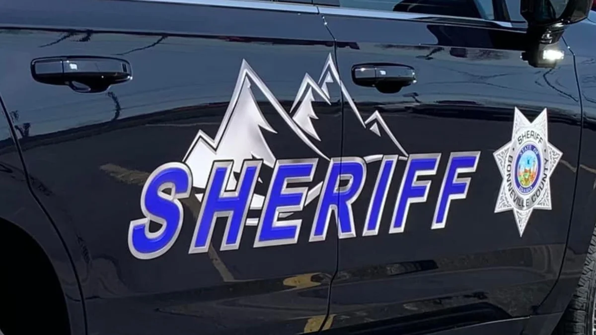 Two Idaho Falls boaters die after vessel capsizes below Palisades Dam