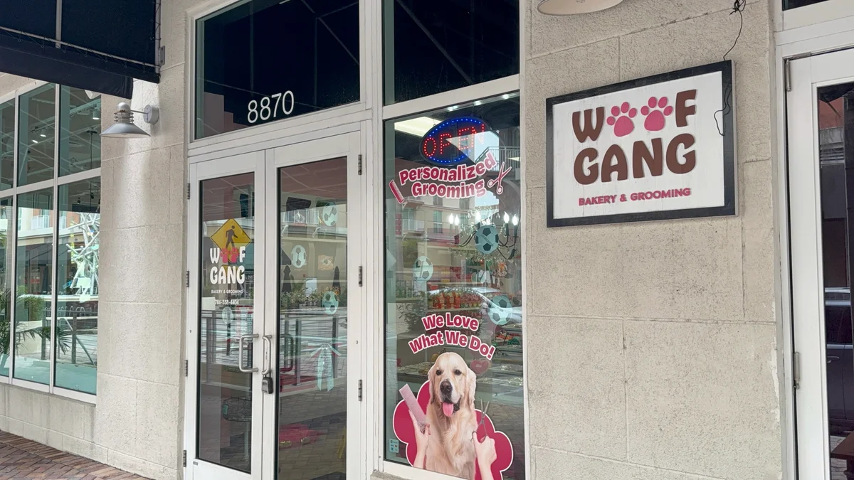 Dog Grooming in Deland | Woof Gang Bakery & Grooming