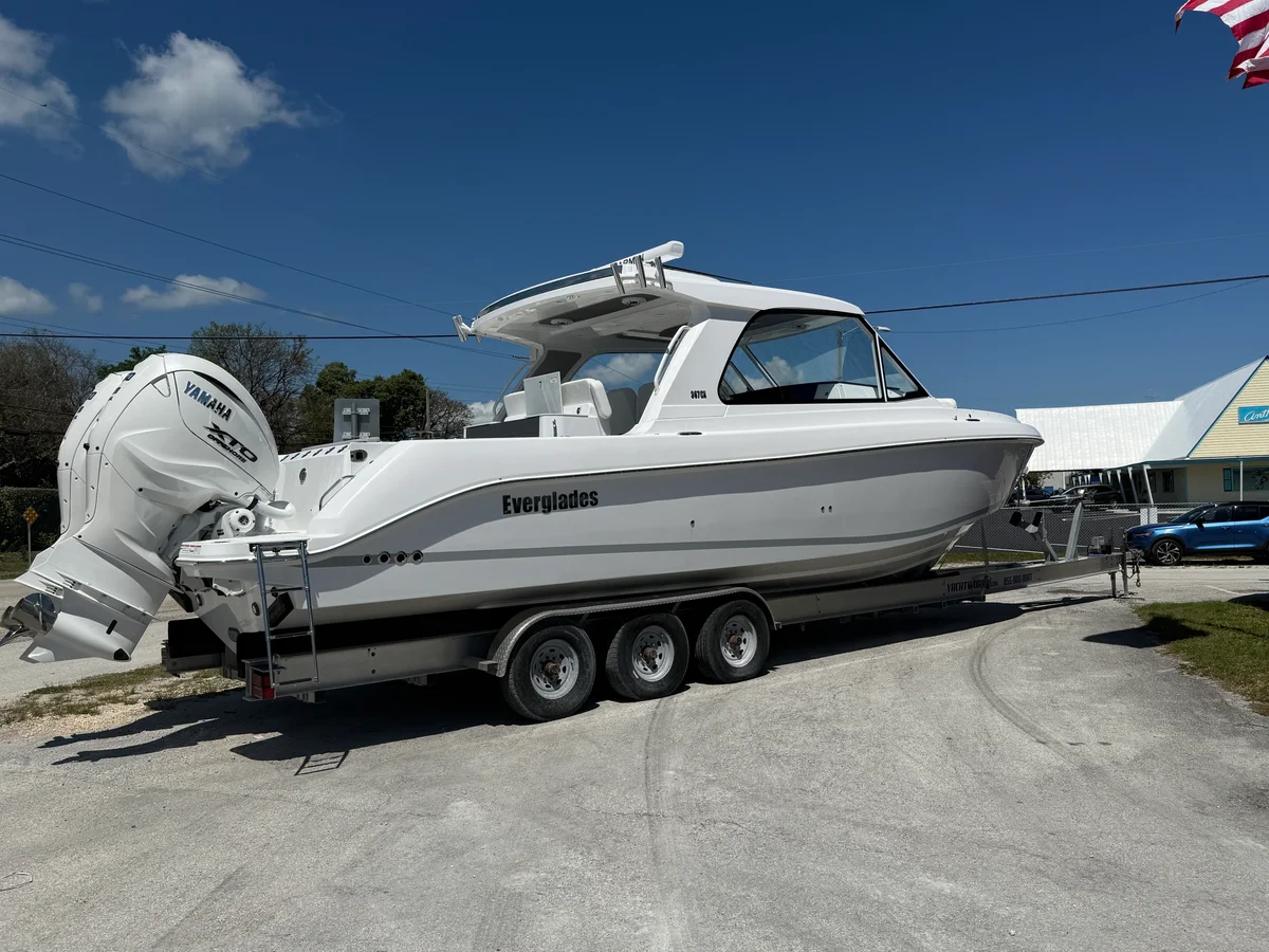 yachtworks.com