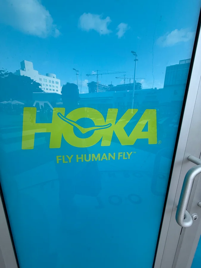 hoka.com