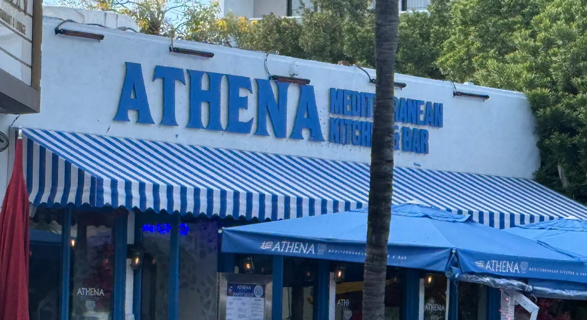 athenasouthbeach.com