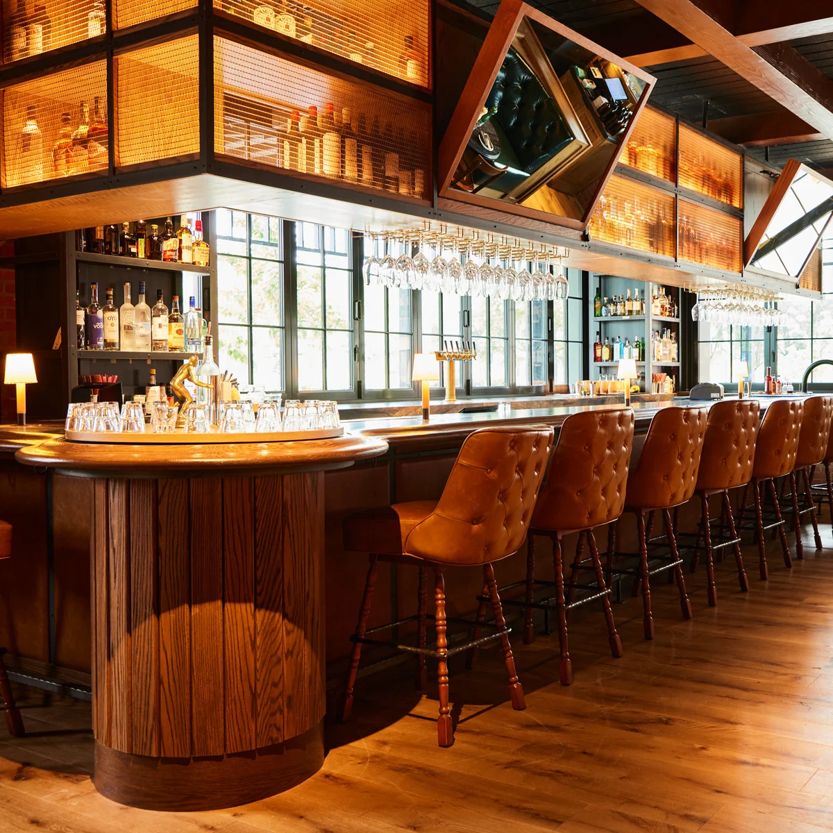 Best Restaurants Columbus Ohio | Little West Tavern™