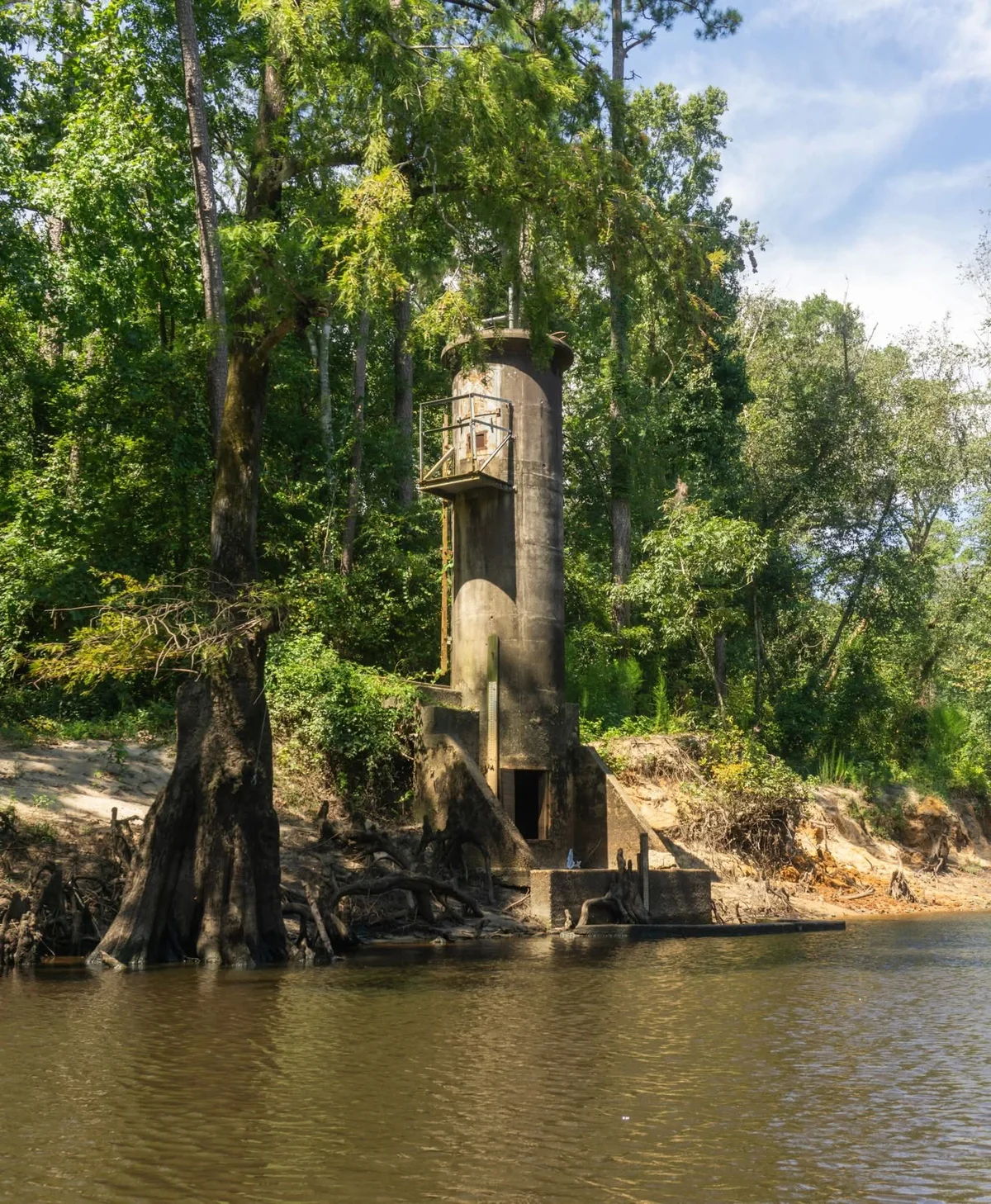 Chinquapin's River Gage A Look Back at a Historic Landmark"